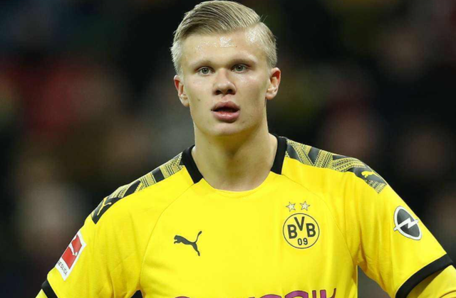 布莱顿总监：许尔策勒非常有才华，他求知欲很强（布莱顿总监称许尔策勒才华横溢，求知欲旺盛）