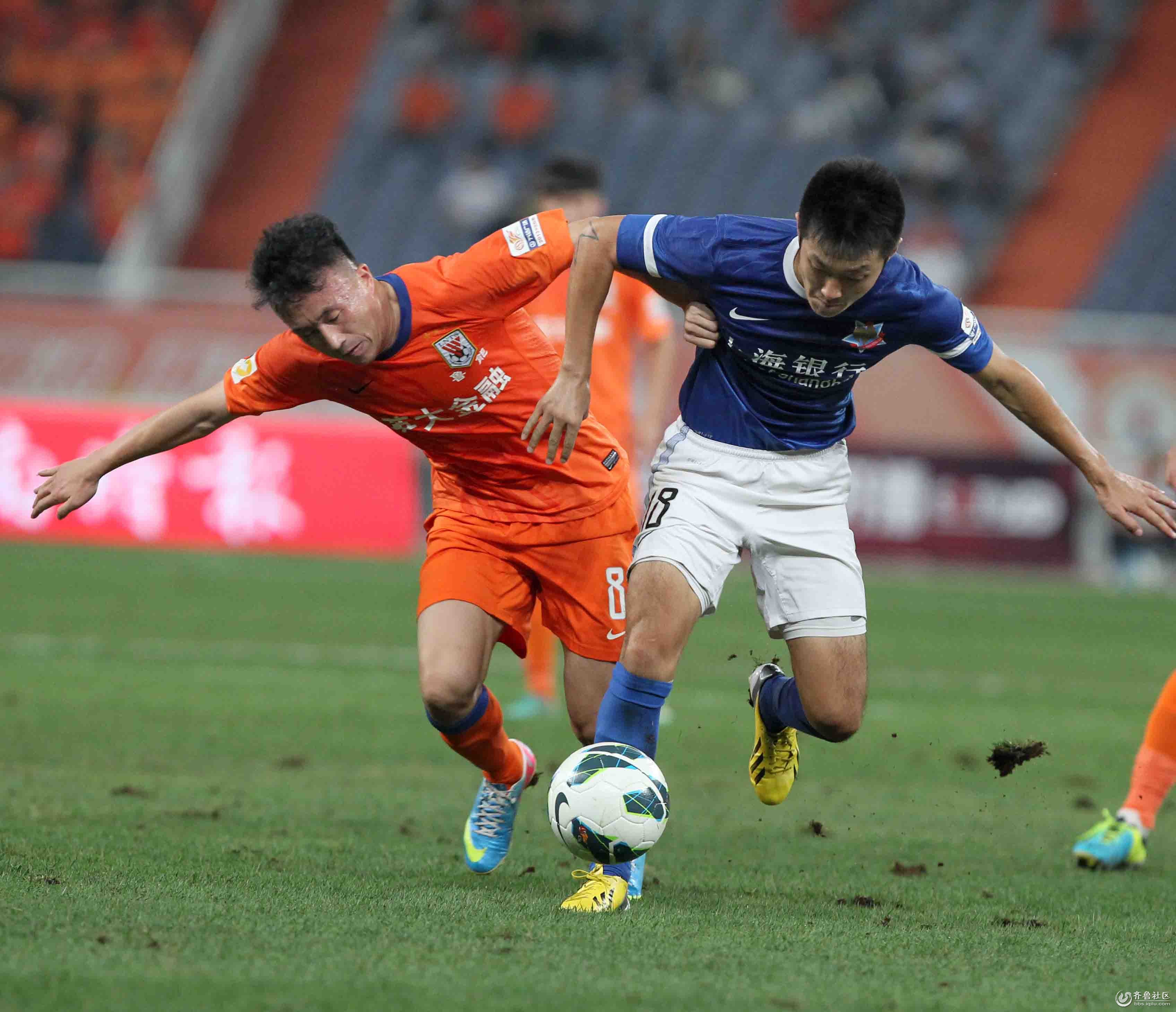 德天空：拜仁引进费耶诺德右后卫里德的谈判正在取得进展