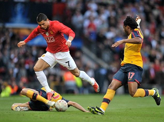 瓦拉内：现在的足球比赛太多了；未来可能会回皇马任职