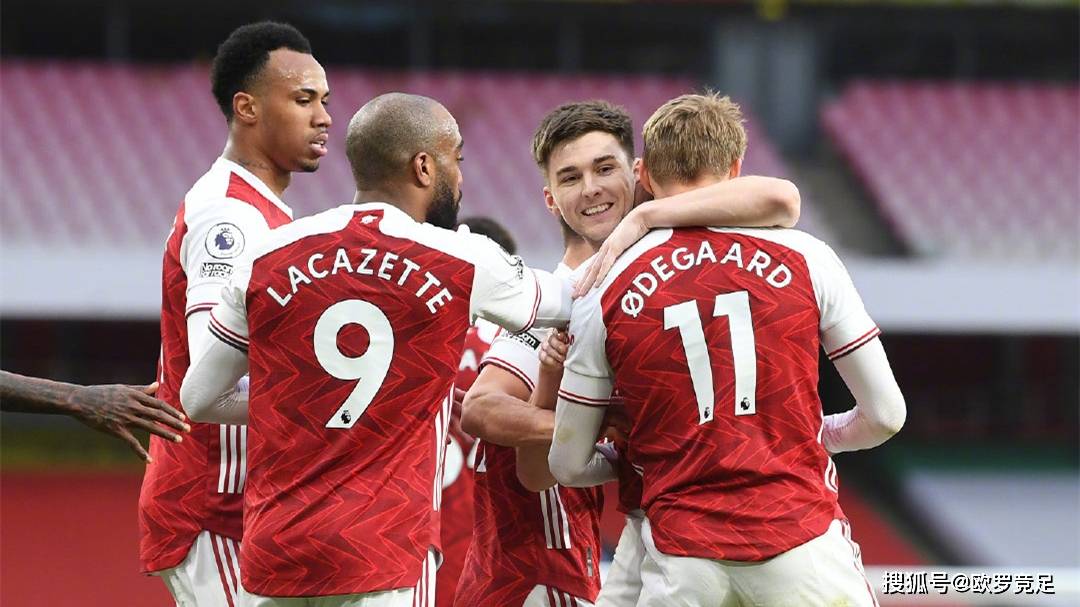 足球中超球队超级外援状态火爆，8场10球（中超队外援火力全开，8场斩获10球）