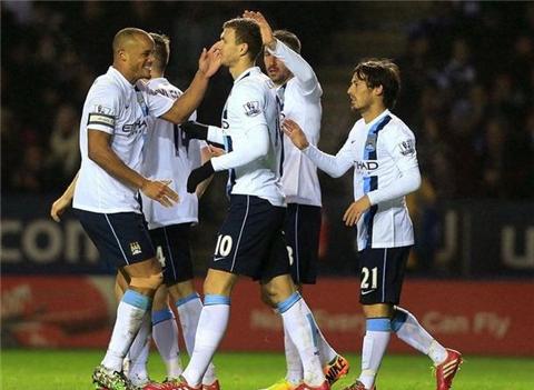 冠绝欧洲！凯恩19年起世预赛、欧预赛狂轰40球，超C罗8球（凯恩自2019年世预赛+欧预赛轰入40球，欧洲称王，领先C罗8球）