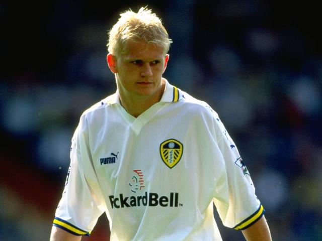 国际足联2025年赛事冠军：切尔西夺世俱杯、巴黎捧洲际杯（2025年FIFA两大杯王者：切尔西问鼎世俱杯，巴黎加冕洲际杯）