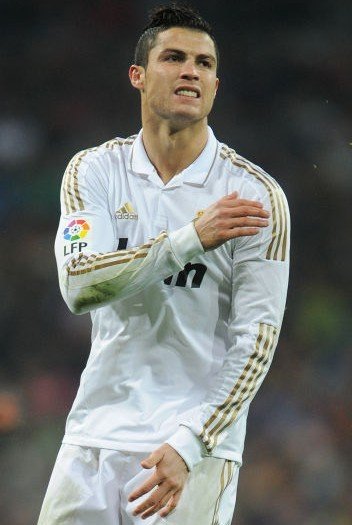 足球战术的新趋势：全能化